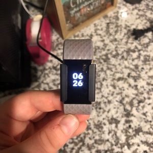 Rose Gold Fitbit HR Charge 2